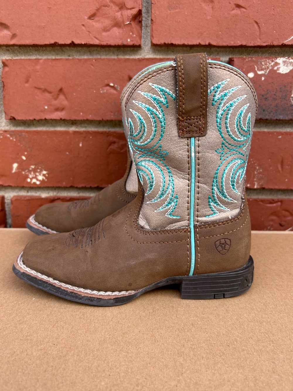 Ariat kids Storm Western Cowboy Boots Leather Square Toe Brown Teal 9C Country